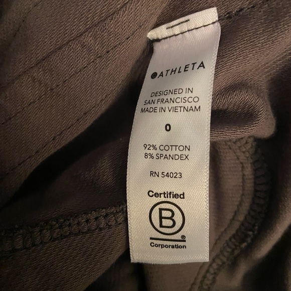 Athleta Camo Farallon Joggers - Picture 6 of 6
